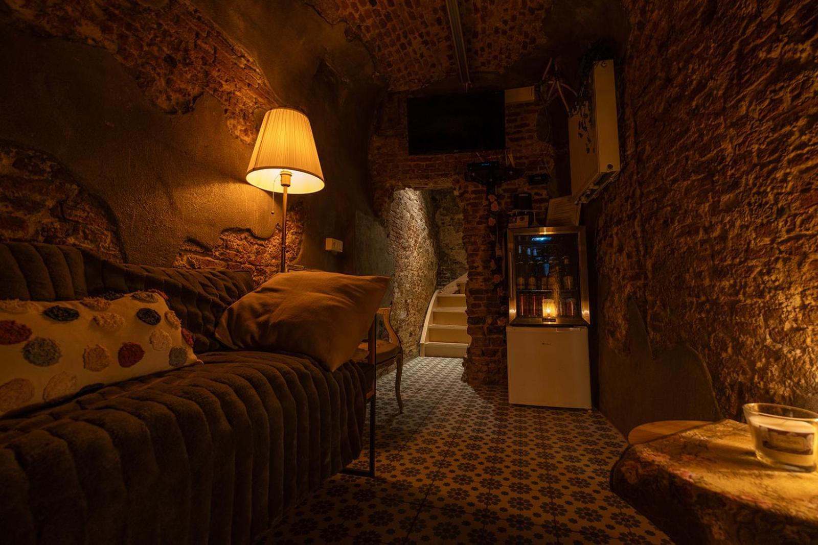 'De Moriaan' Boutique Holiday Home In Historical Antwerpen Buitenkant foto